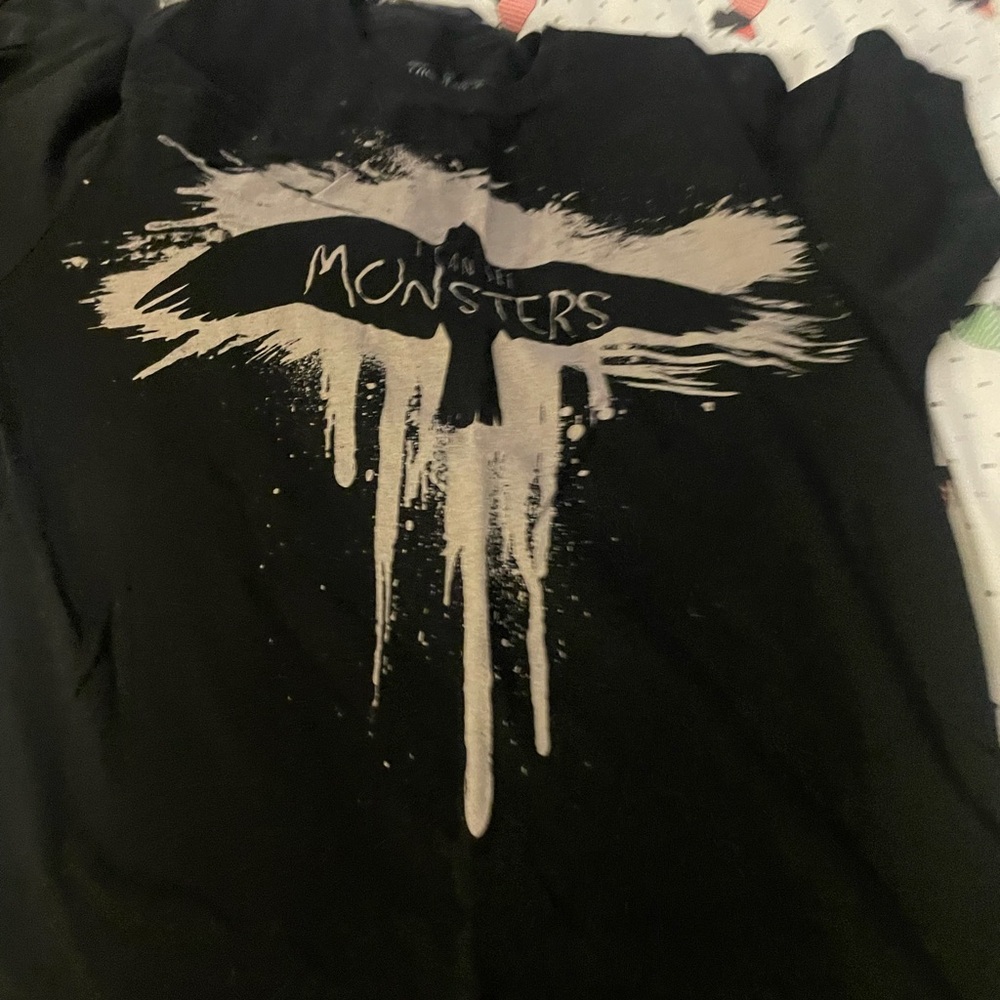 Monster tee